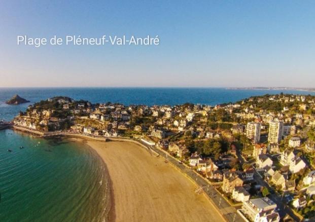 Perle Rare, Appartement Paisible Et Cosy Lamballe Esterno foto